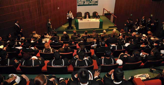 Image: http://www.semar.gob.mx/boletin/2014/fotos_bol_028_14/foto4.jpg OBRA LITERARIA