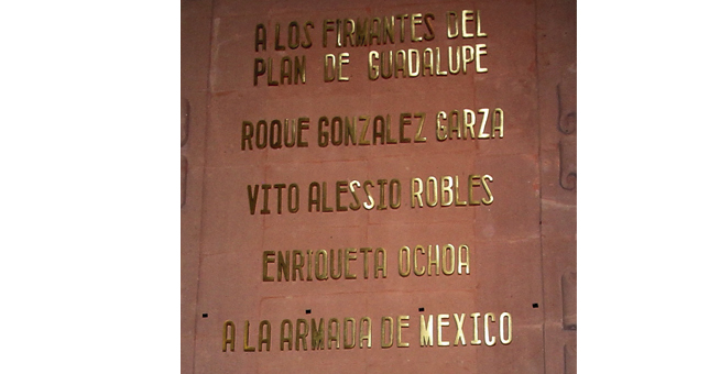 Se inscriben con letras doradas la frase “A LA ARMADA DE MÉXICO” en El Muro  de Honor del Salón de Sesiones del Congreso | Secretaría de Marina |  Gobierno 
